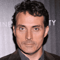 Rufus Sewell