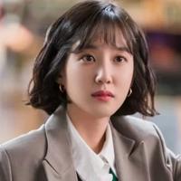 Lee Se-Young