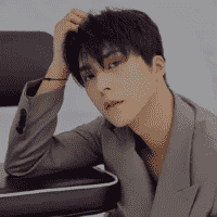 Son Dongwoon (Beast/Highlight)