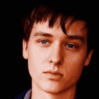 Tom Schilling