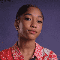 Drea Barris