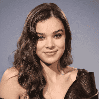 Hailee Steinfeld