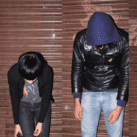 Crystal Castles - Crimewave