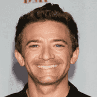 David Faustino