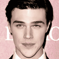 Finn Wittrock