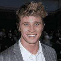 Garrett Hedlund