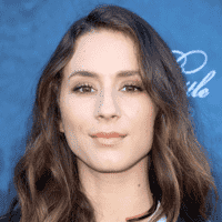 Troian Bellisario