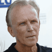 Peter Weller