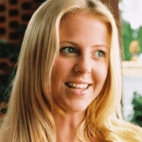 Ashley Freund