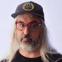 J Mascis