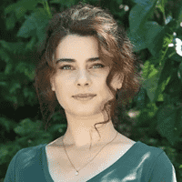 Narin Sultanova