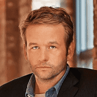 Dallas Roberts