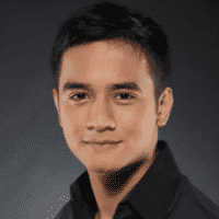 JM de Guzman