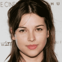 Amelia Warner