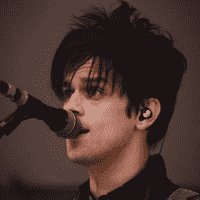 Dallon Weekes (THROAM)