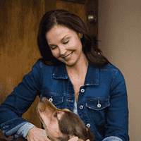 Terri Ray