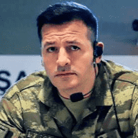 Erdem Komutan