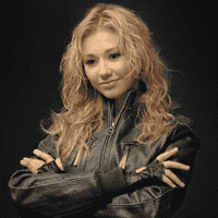 Лера Новикова