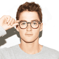 Finn Harries