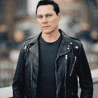 Tiësto