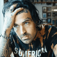 Yelawolf