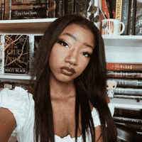 Myonna La'shay (myonna reads)