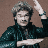 Simon Farnaby