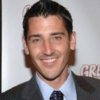 Jonathan Knight