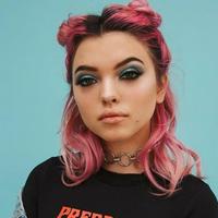 Rena Lovelis (Hey Violet)