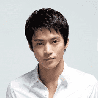 Shun Oguri