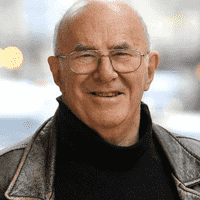 Clive James