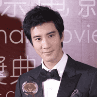 Leehom Wang