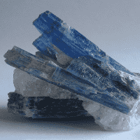 Kyanite/Cyanite