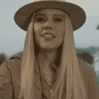 Paula