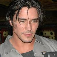 Paul London