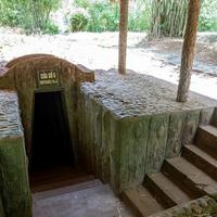 Củ Chi tunnels