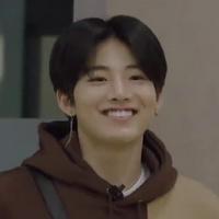 aNnYeOnGhAsEyO (JUNKYU)