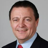 Richard Carrión
