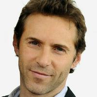 Alessandro Nivola