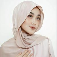 Diniyah Nurmala (Diniyaan)