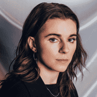 Lynn Gunn