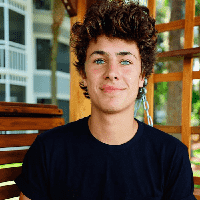 Juanpa Zurita