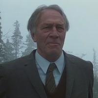 Detective John Mackey