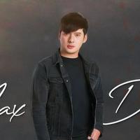 Max Dionisio