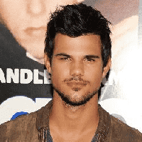 Taylor Lautner